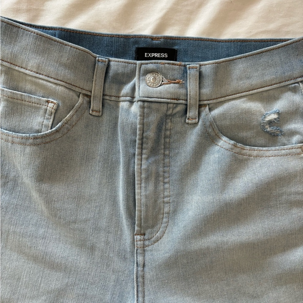 Express Skinny high rise. 4 way hyper stretch 2R